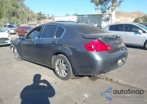 2008 Infiniti G35 Journey из США, поврежденный, VIN JNKBV61E78M221136